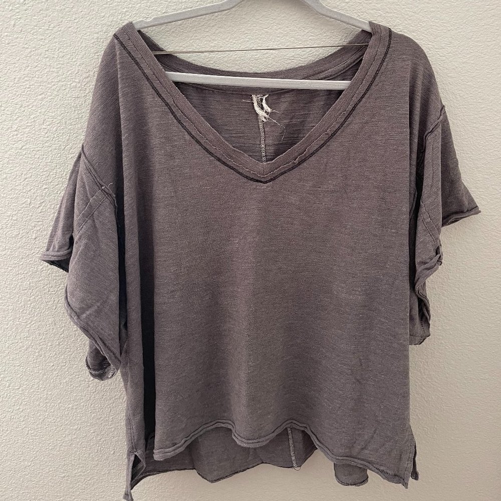 Free People - Gray We The People V-Neck